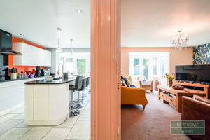 Photo 27- click for photo gallery